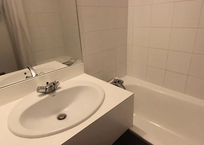 Reine Blanche - 2 Pieces 4 Personnes Avec Avec Balcon Sud Ouest Mae-7621 *